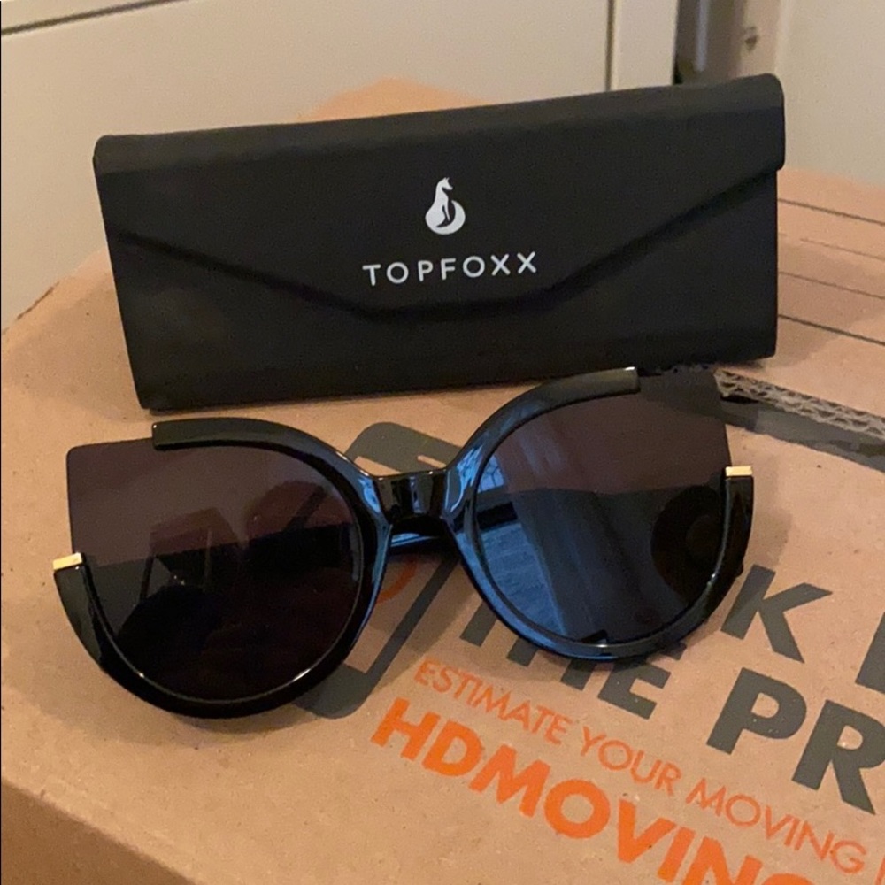 Top Foxx Sunglasses